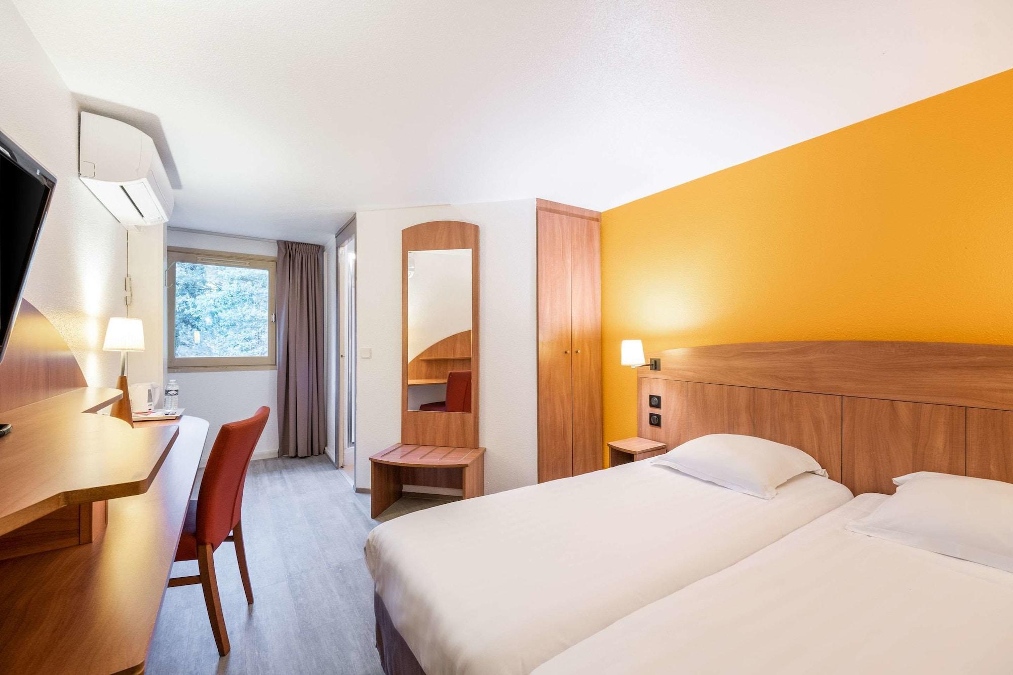 Comfort Hotel Grenoble Meylan Exteriér fotografie
